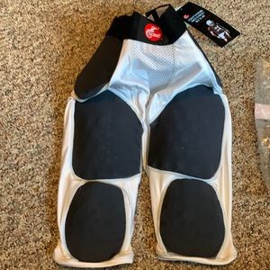 New Cramer Thunder 7 pad football girdle Adult Small Fots like Youth Large or XL